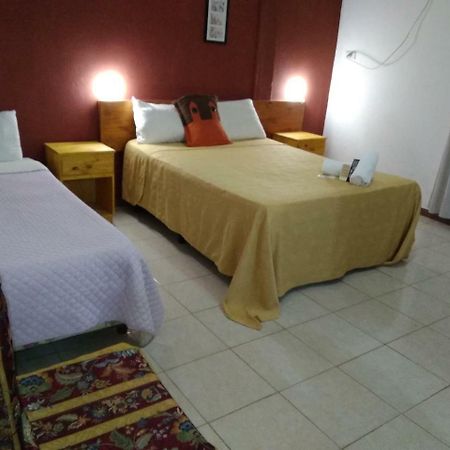 Petit Hotel Panambi Puerto Iguazú Esterno foto