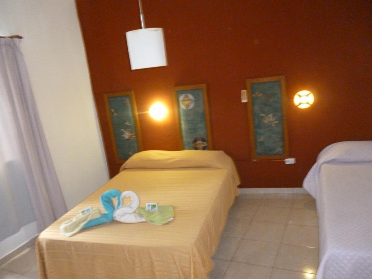 Petit Hotel Panambi Puerto Iguazú Esterno foto